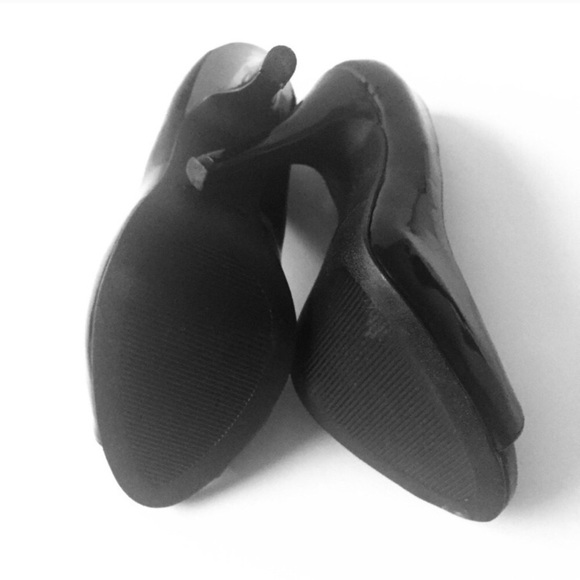 X Appeal Black Open Toe Heels 6.5 - Picture 7 of 8